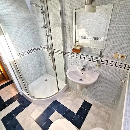 Rezidence Zvon Maison d'hôtes 4*
