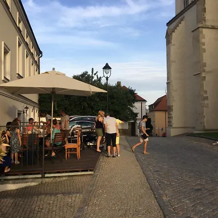 Rezidence Zvon Maison d'hôtes 4*